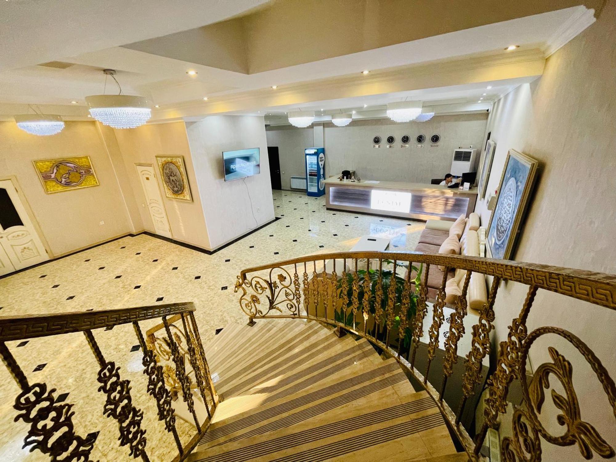 Dostyk Hotel Kyzylorda Exterior photo